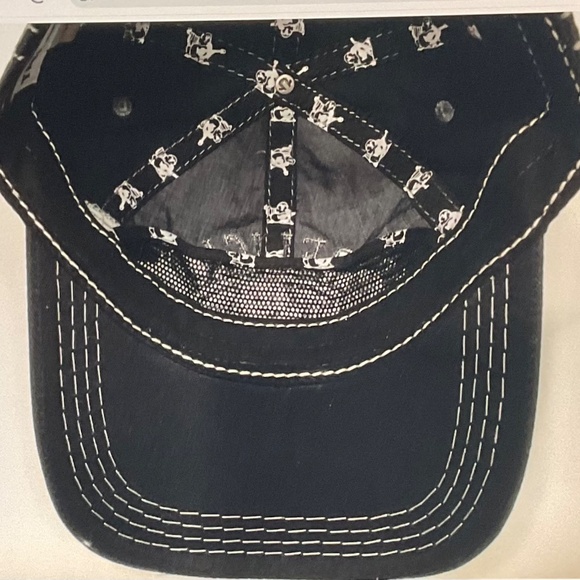 True religion Trucker hat. - Picture 5 of 7